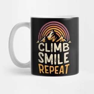 Free Climbing Boulderer Mountain Rock Bouldering Climber Gym Retro Mug